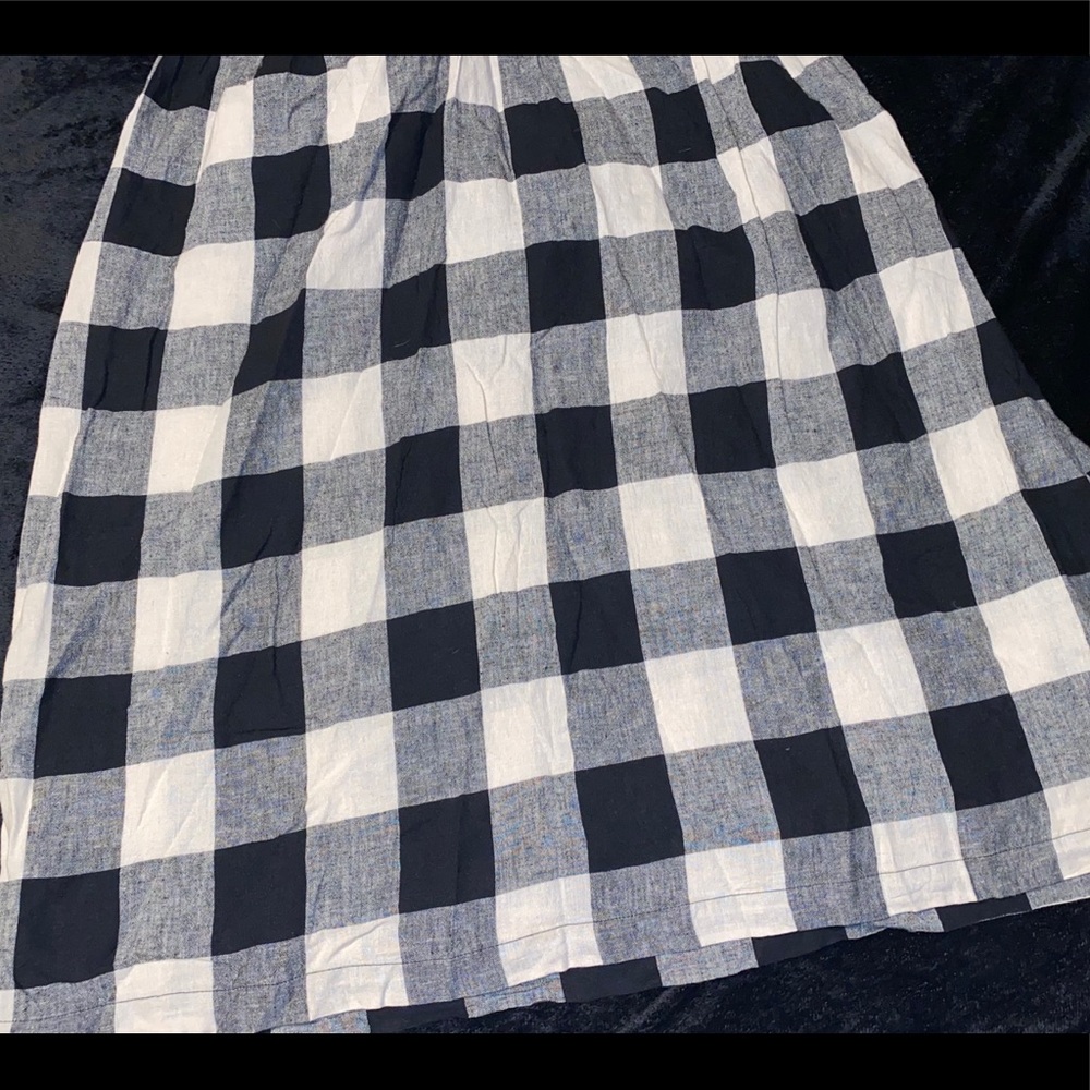 Dress - Picture 4 of 4